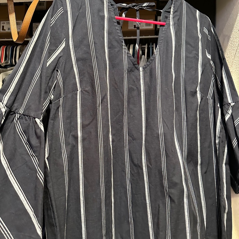 NWT Tommy Hilfiger Top